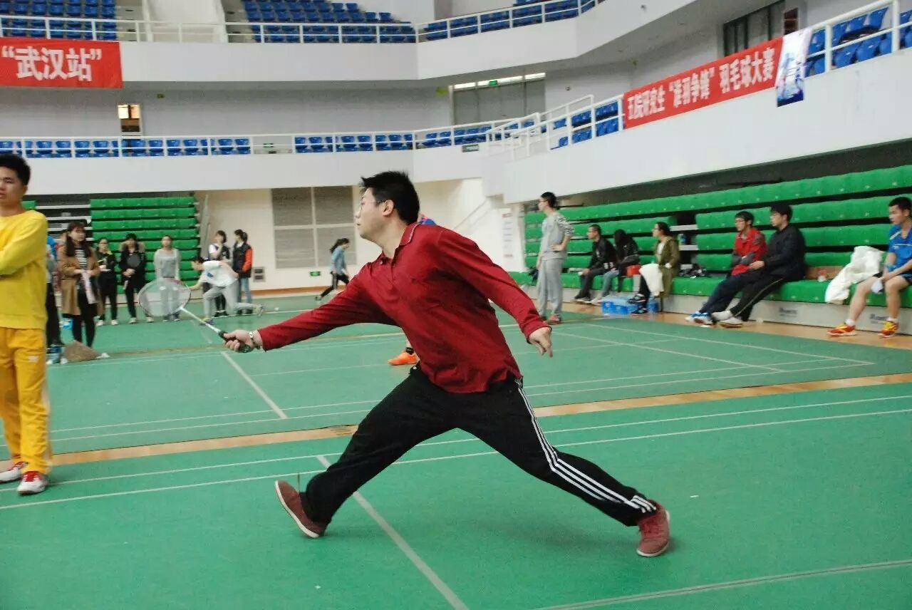 “谁羽争锋”羽毛球大赛,刑司学子获佳绩