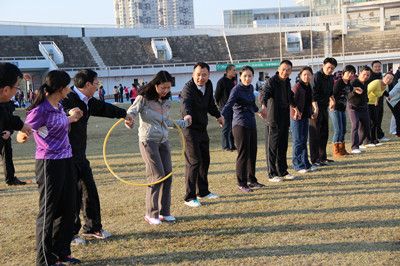 趣味运动会 教师展风采